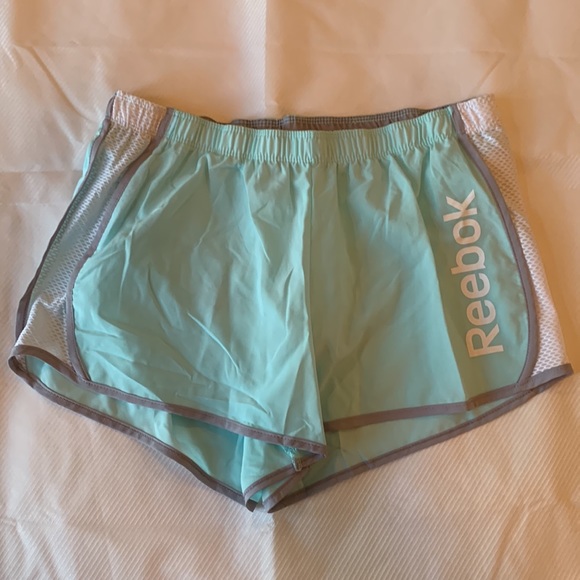 Reebok athletic shorts - Picture 2 of 5